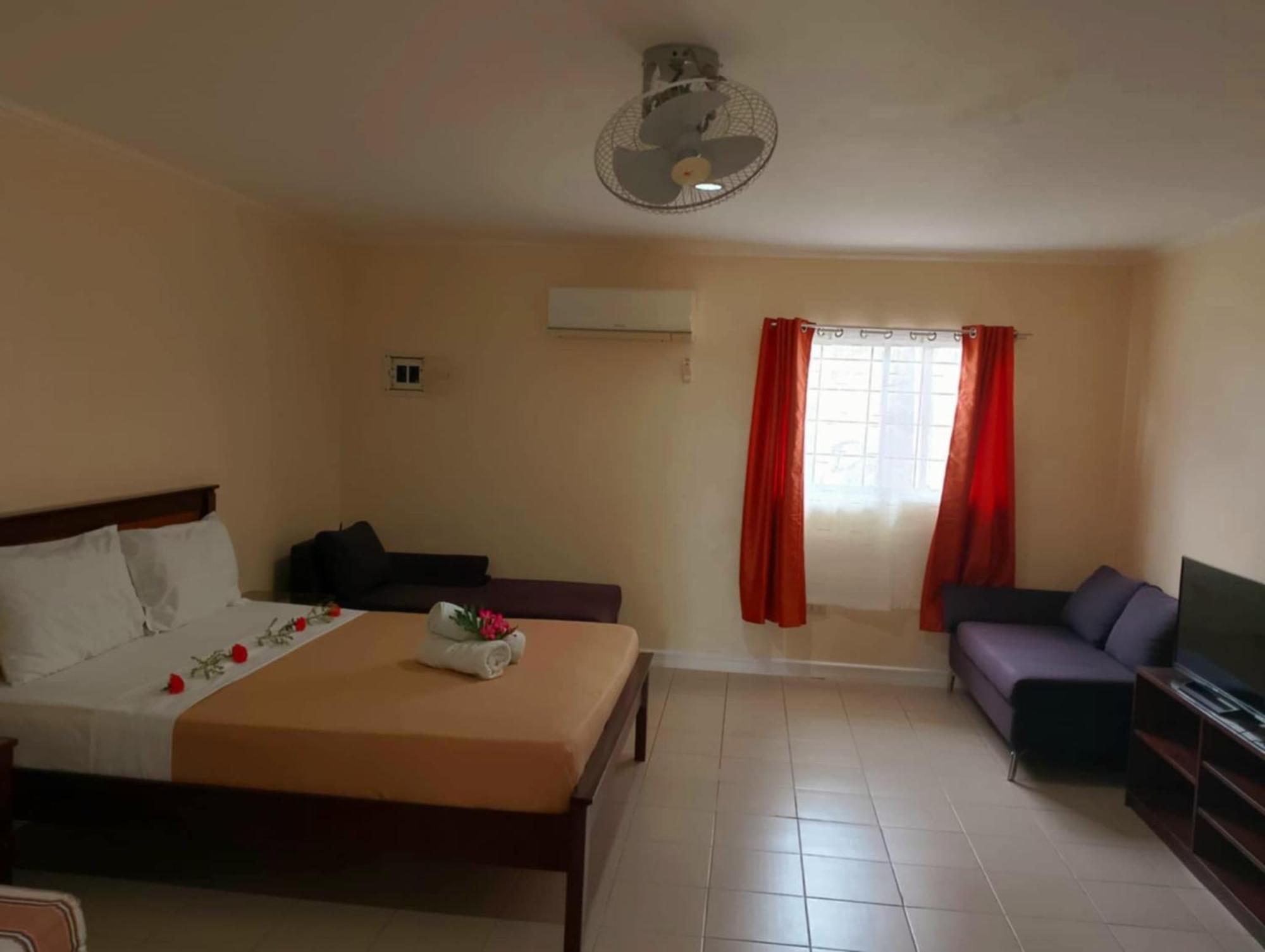 Villa Del Pueblo Inn Panglao Dış mekan fotoğraf