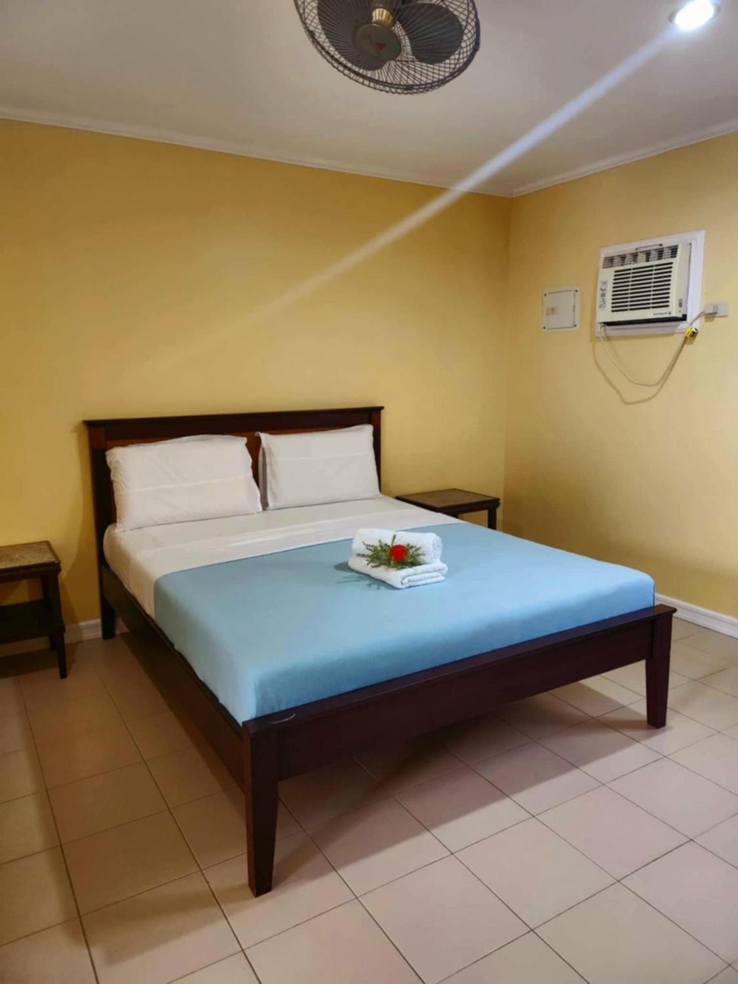 Villa Del Pueblo Inn Panglao Dış mekan fotoğraf